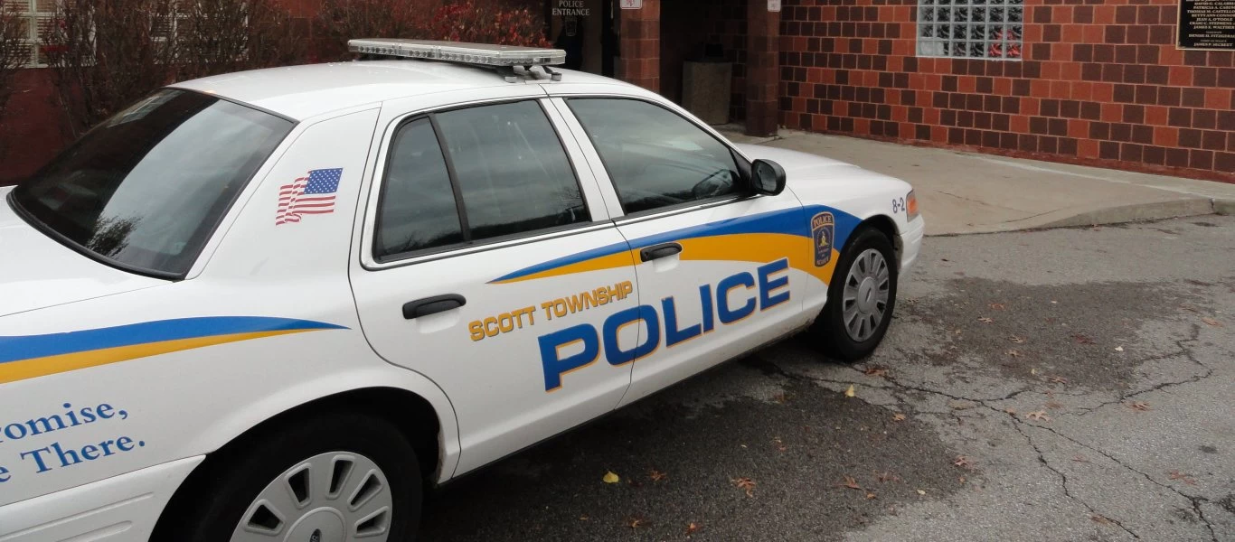 Καλιφόρνια: Κινηματογραφική καταδίωξη - Πατέρας παράτησε στο αυτοκίνητο τα δύο μωρά του για να διαφύγει